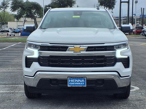 New 2026 Chevrolet Silverado 1500 LT image 2