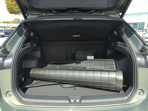 New 2026 Volkswagen Tiguan SEL R-Line image 19