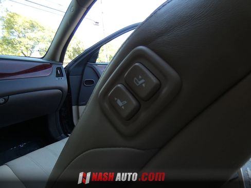 Used 2013 Hyundai Equus Signature RWD image 49