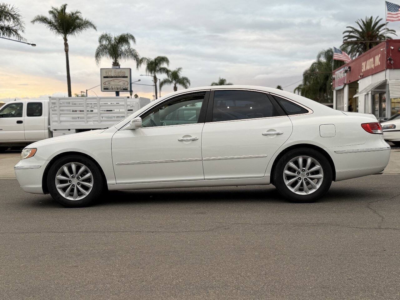 Used 2007 Hyundai Azera SE FWD image 6