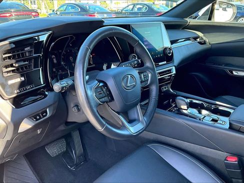 Used 2024 Lexus RX 350 FWD w/ Technology Package image 16