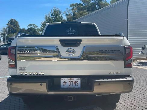Used 2018 Nissan Titan Platinum Reserve w/ Platinum Utility Package image 4