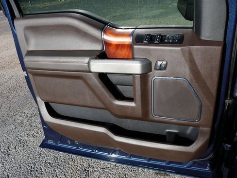 Used 2018 Ford F150 King Ranch w/ Equipment Group 601A Luxury image 13