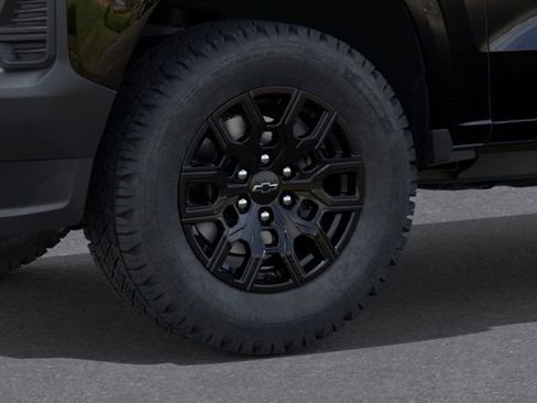 New 2026 Chevrolet Colorado W/T w/ WT Custom Package RWD image 9