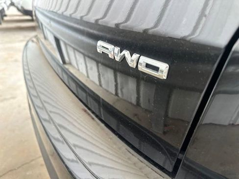 Used 2024 Ford Escape ST-Line w/ Tech Pack #1 AWD/4WD image 12