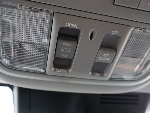 Used 2020 Honda CR-V EX-L image 22