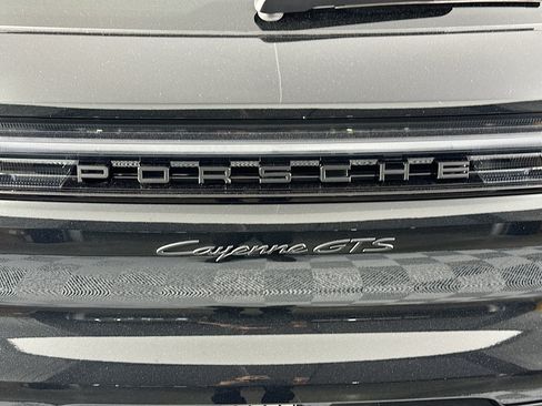 New 2026 Porsche Cayenne GTS AWD/4WD image 34
