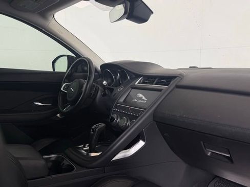 Used 2020 Jaguar E-PACE image 19