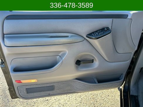 Used 1996 Ford F150 XL AWD/4WD image 10