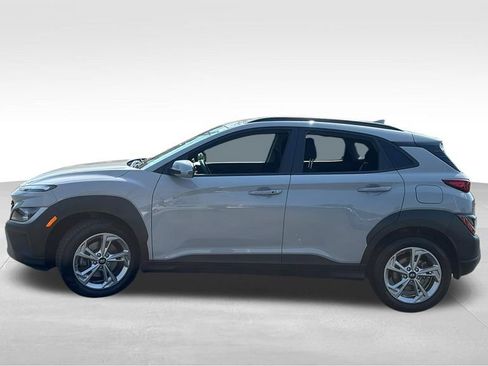 Used 2023 Hyundai Kona SEL AWD/4WD image 4