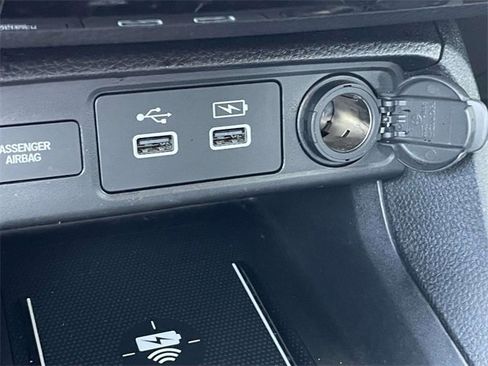 Used 2022 Honda Civic Touring image 38