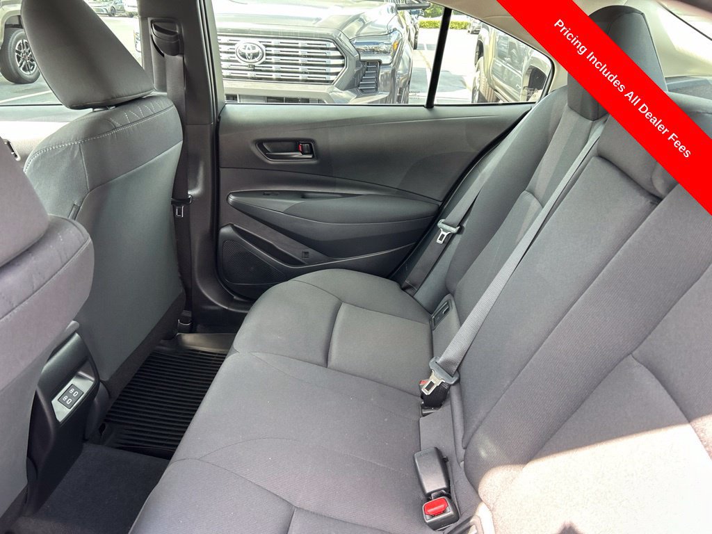 Used 2024 Toyota Corolla LE FWD image 12