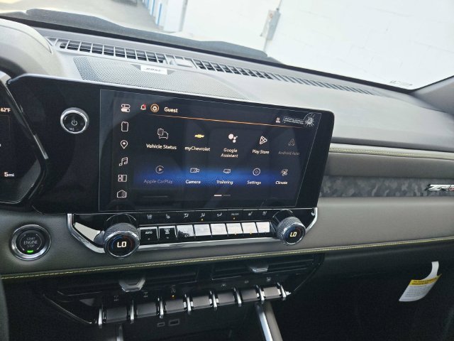 New 2026 Chevrolet Colorado ZR2 w/ Technology Package AWD/4WD image 25