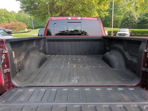 Used 2025 RAM 1500 Big Horn AWD/4WD image 34