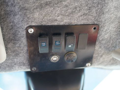 Used 2021 Ford Transit 350 DRW RWD image 21