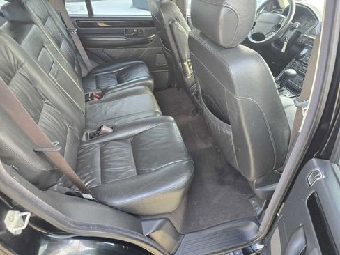 Used 2002 Land Rover Range Rover HSE image 7