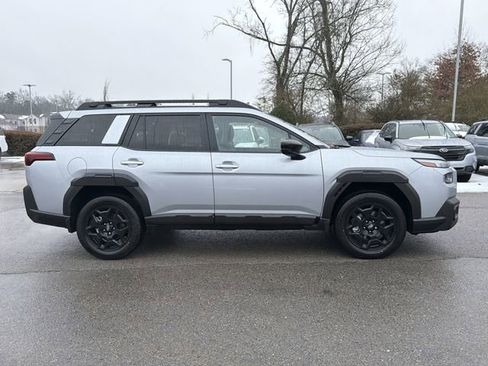 New 2026 Subaru Outback Limited image 2