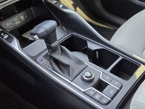 New 2026 Kia Sorento S w/ S Panoramic Sunroof Package FWD image 32