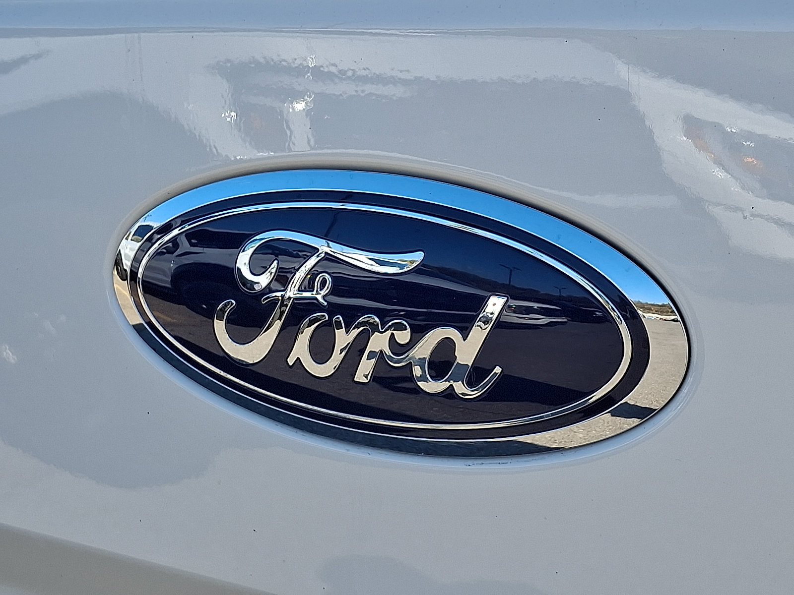 Used 2017 Ford F150 Lariat w/ Equipment Group 502A Luxury AWD/4WD image 30