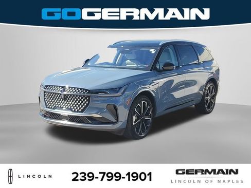 New 2026 Lincoln Nautilus Reserve image 1