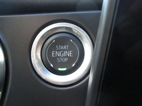 Used 2024 Chevrolet Blazer LT w/ Convenience Package FWD image 17