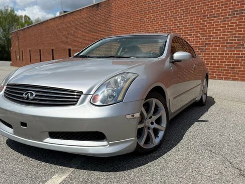 Used 2004 INFINITI G35 Coupe w/ Premium Pkg image 1