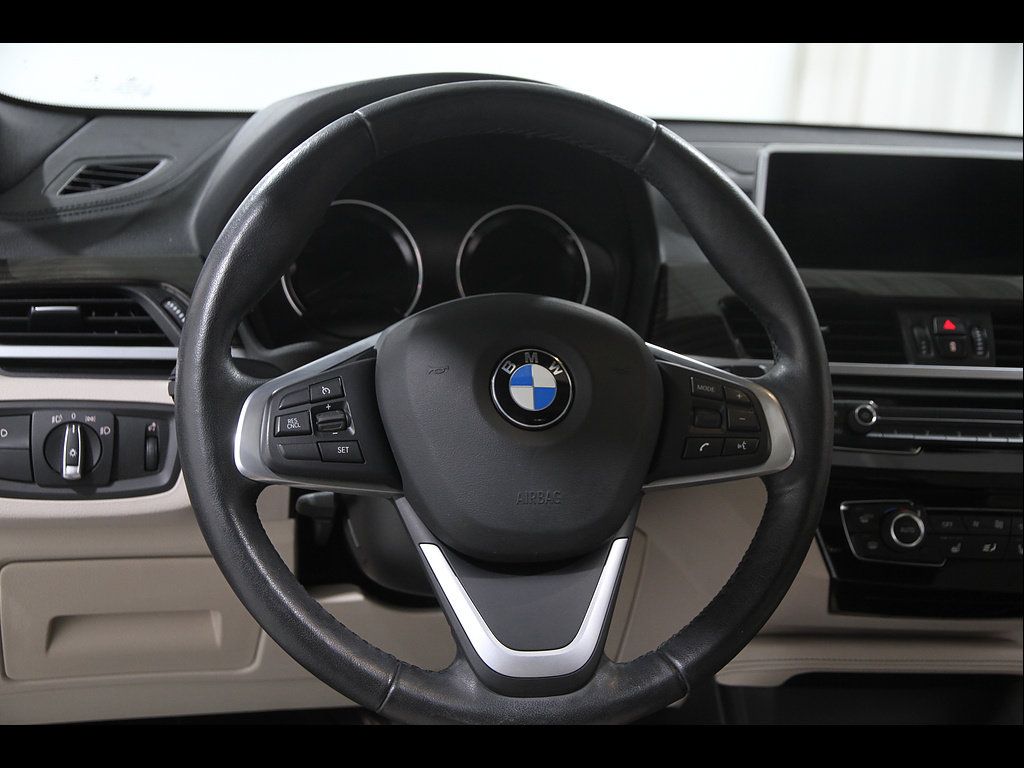 Used 2020 BMW X2 xDrive28i w/ Convenience Package AWD/4WD image 7