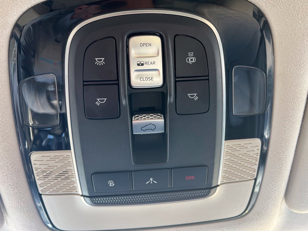 Used 2020 Hyundai Palisade Limited AWD/4WD image 14