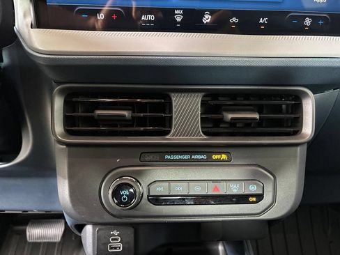 Used 2026 Ford Maverick XL FWD image 19