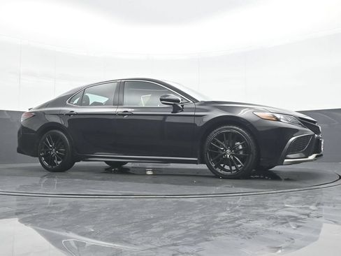 Used 2024 Toyota Camry XSE w/ Cold Weather Package FWD image 32