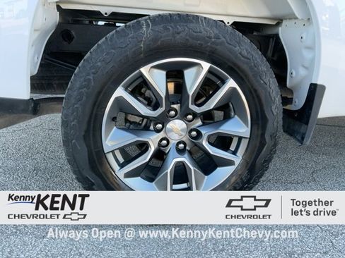 Certified 2024 Chevrolet Silverado 1500 LT image 12