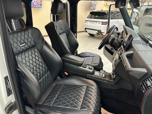 Used 2017 Mercedes-Benz G 63 AMG 4MATIC image 42