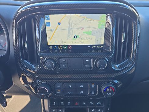 Used 2019 Chevrolet Colorado ZR2 AWD/4WD image 19