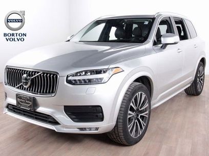 Used 2020 Volvo XC90 T6 Momentum