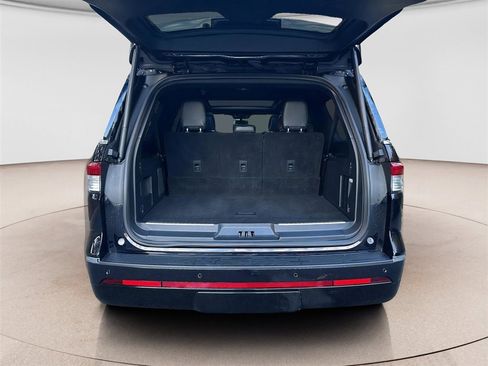 Used 2023 Lincoln Navigator L Reserve image 22