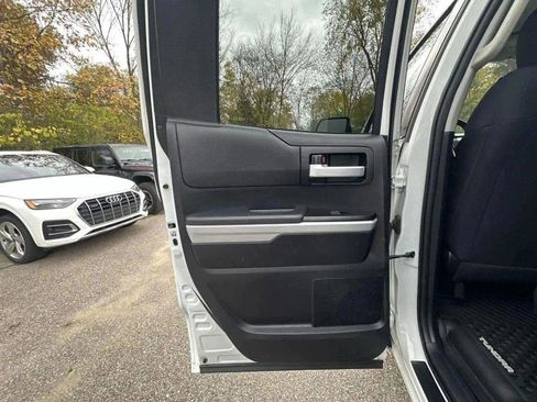 Used 2020 Toyota Tundra SR5 image 24