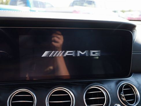 Used 2019 Mercedes-Benz E 63 AMG S image 15