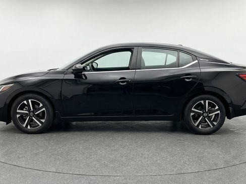 Used 2025 Nissan Sentra SV FWD image 5