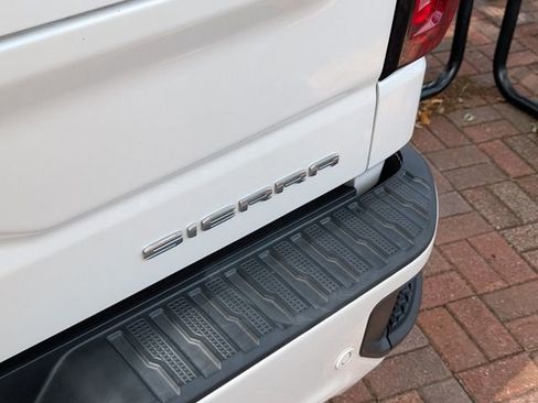 Used 2022 GMC Sierra 1500 Denali image 16