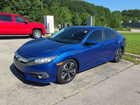 Used 2016 Honda Civic EX-T image 3