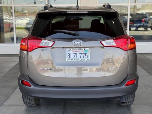 Used 2014 Toyota RAV4 LE FWD image 11