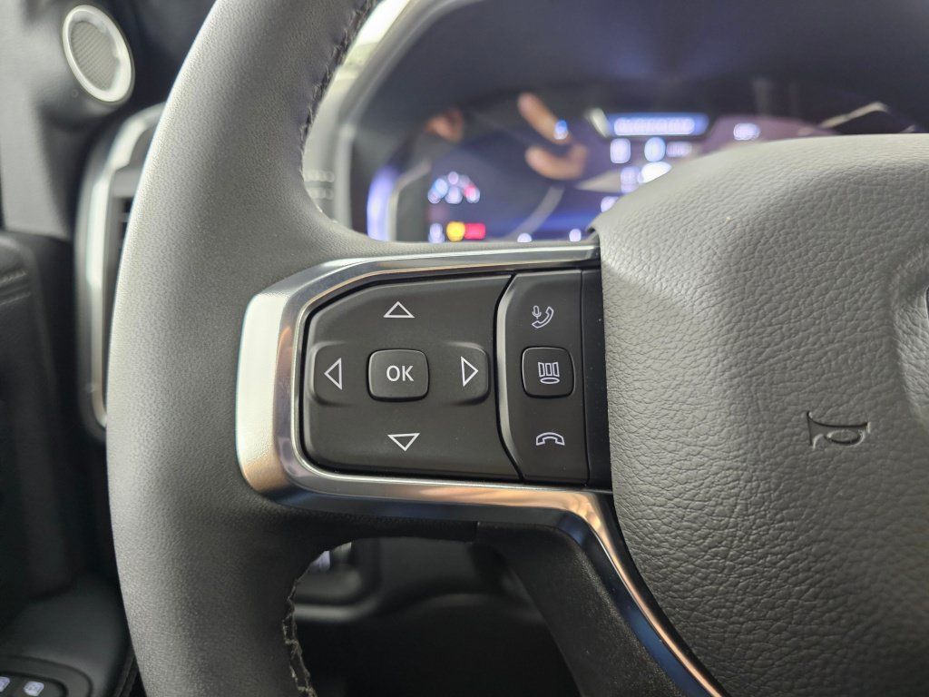 New 2026 RAM 3500 Laramie AWD/4WD image 25
