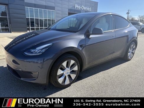 Used 2023 Tesla Model Y Long Range image 28