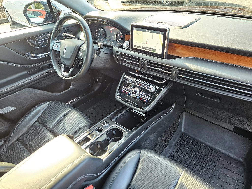 Used 2020 Lincoln Corsair Reserve w/ Equipment Group 201A AWD/4WD image 30