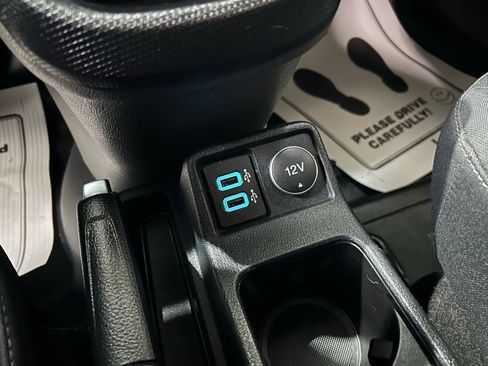 Used 2019 Ford Transit Connect XLT image 22