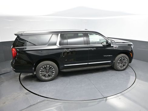 New 2026 GMC Yukon XL Elevation w/ LPO, Get Active Package image 31
