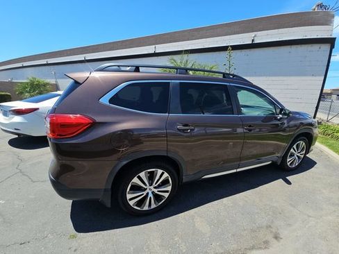Used 2019 Subaru Ascent Limited AWD/4WD image 3