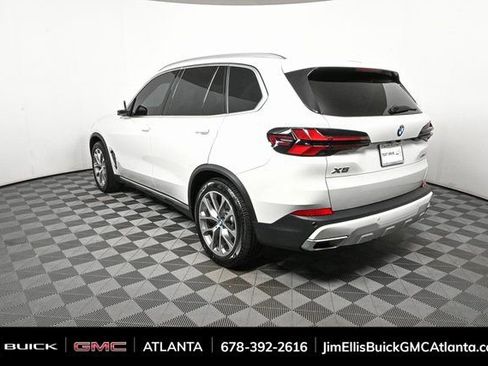 Used 2024 BMW X5 xDrive40i w/ Premium Package image 30