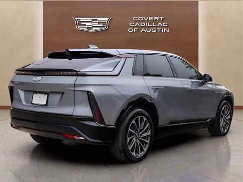 Certified 2024 Cadillac Lyriq Sport w/ LPO, Floor Liner Package image 4