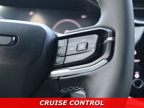 Used 2026 Jeep Cherokee Limited AWD/4WD image 16